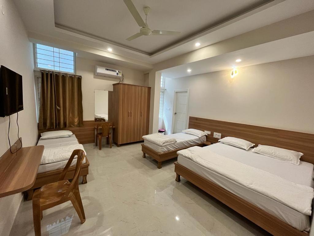 Seema Palace Inn 1 Km From Railwaystaion Mysore Extérieur photo