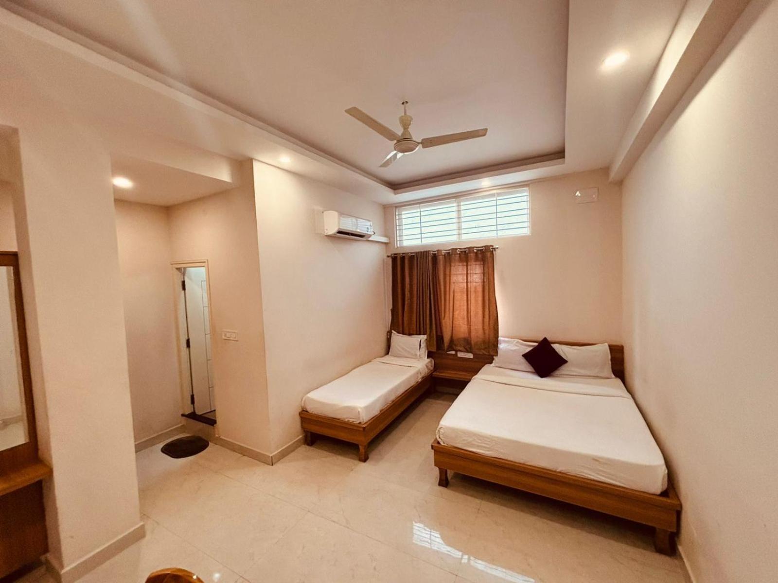 Seema Palace Inn 1 Km From Railwaystaion Mysore Extérieur photo